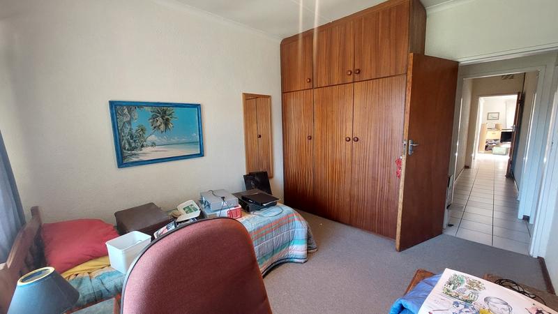 To Let 3 Bedroom Property for Rent in Chrismar Western Cape